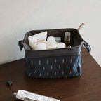 Nueva bolsa de cosméticos de moda para mujer, bolsas de maquillaje impermeables.