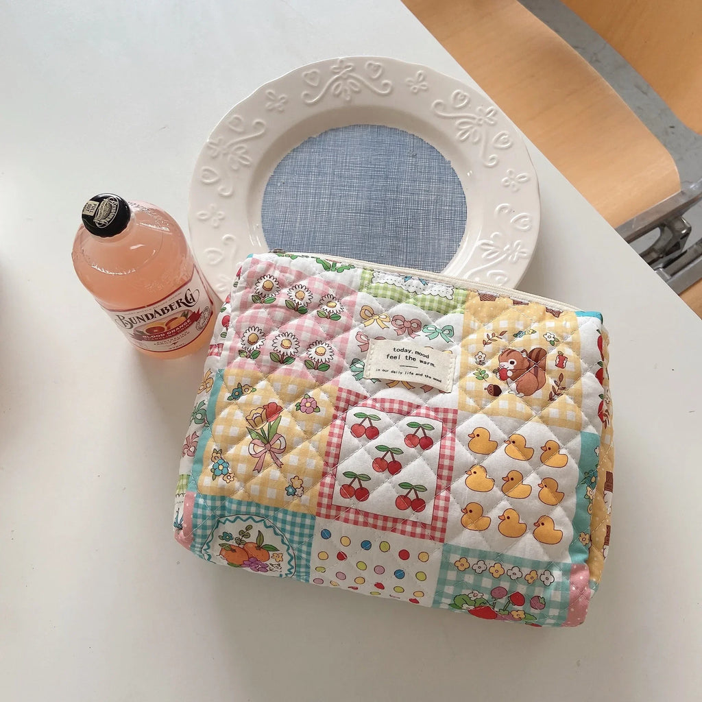 Bolsas de cosméticos de gran capacidad para mujer.