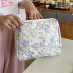 Bolsas de cosméticos de gran capacidad para mujer.
