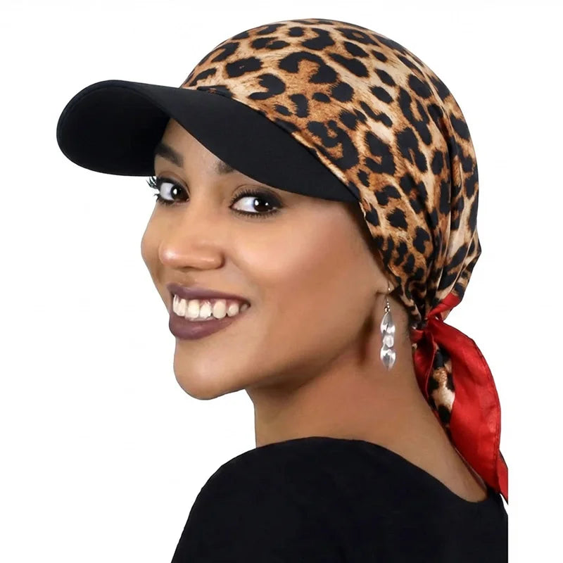 Gorro de Satén con Visera