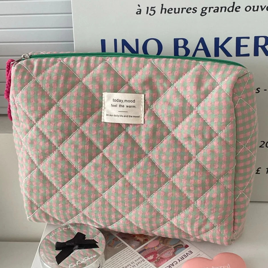 Bolsas de cosméticos de gran capacidad para mujer.