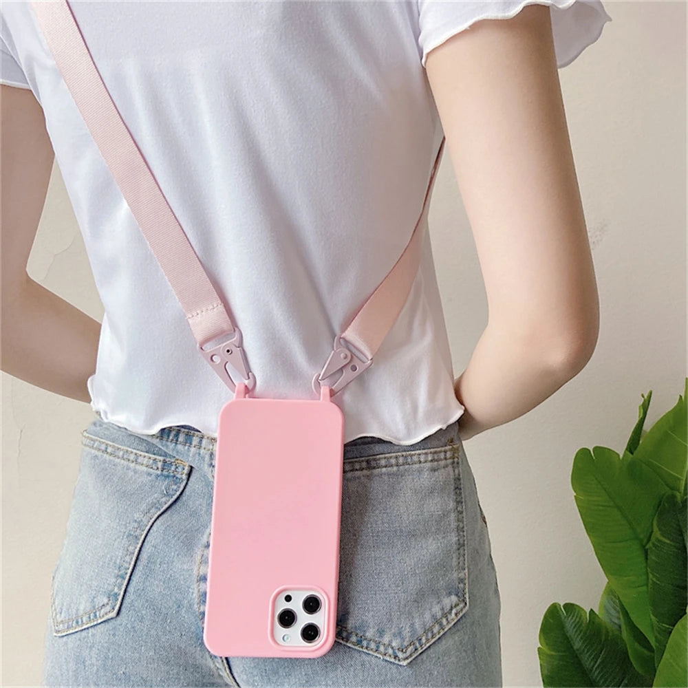 Funda de silicona mate con cordón y correa para collar cruzado para iPhone 17 16 15 14 Pro Max 11 12 13 XR X XS 8 Plus