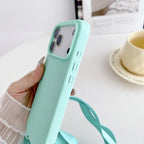 Funda de silicona mate con cordón y correa para collar cruzado para iPhone 17 16 15 14 Pro Max 11 12 13 XR X XS 8 Plus