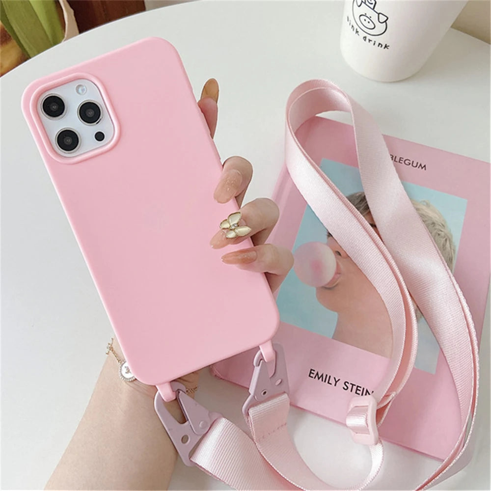 Funda de silicona mate con cordón y correa para collar cruzado para iPhone 17 16 15 14 Pro Max 11 12 13 XR X XS 8 Plus