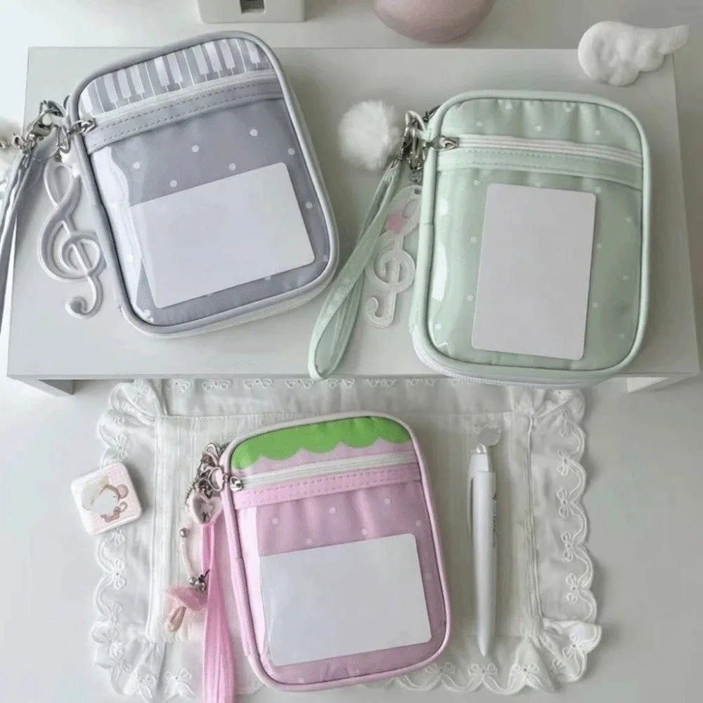 Porta Pasaportes Estilo Coreano con Diseño de Fresa