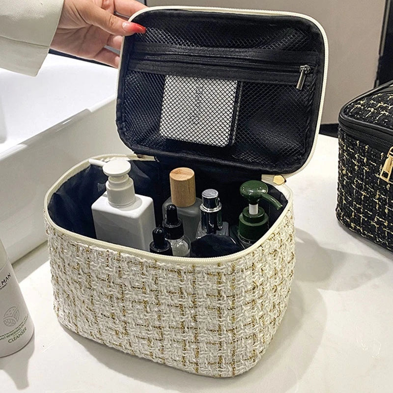 Cosmetiquera Diseño Tejido