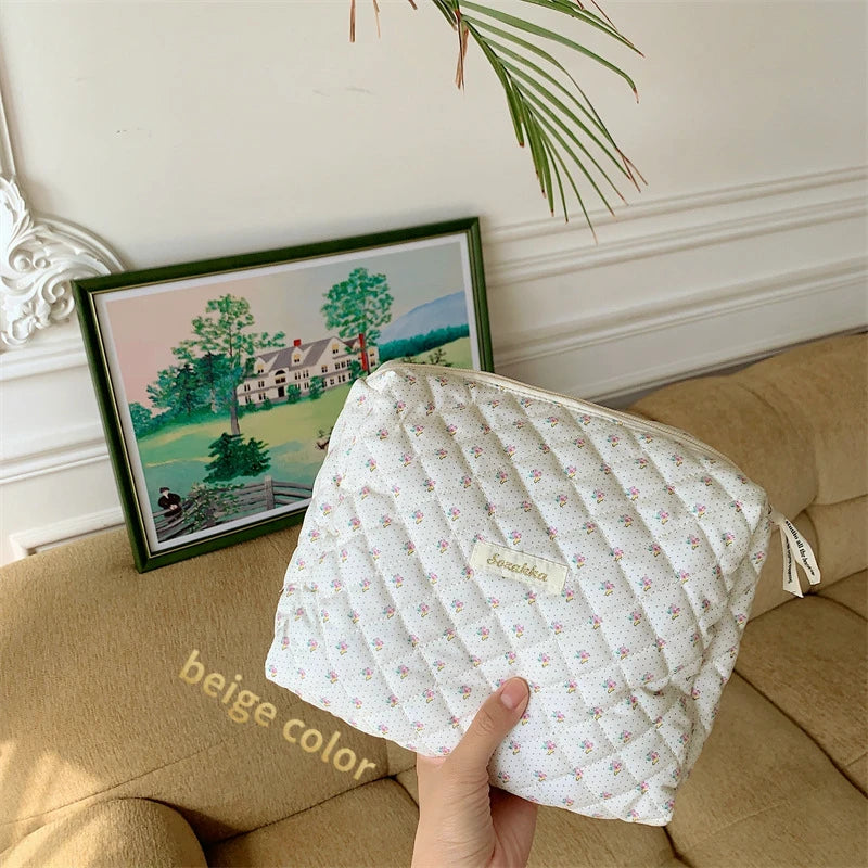 Bolsas de cosméticos de gran capacidad para mujer.