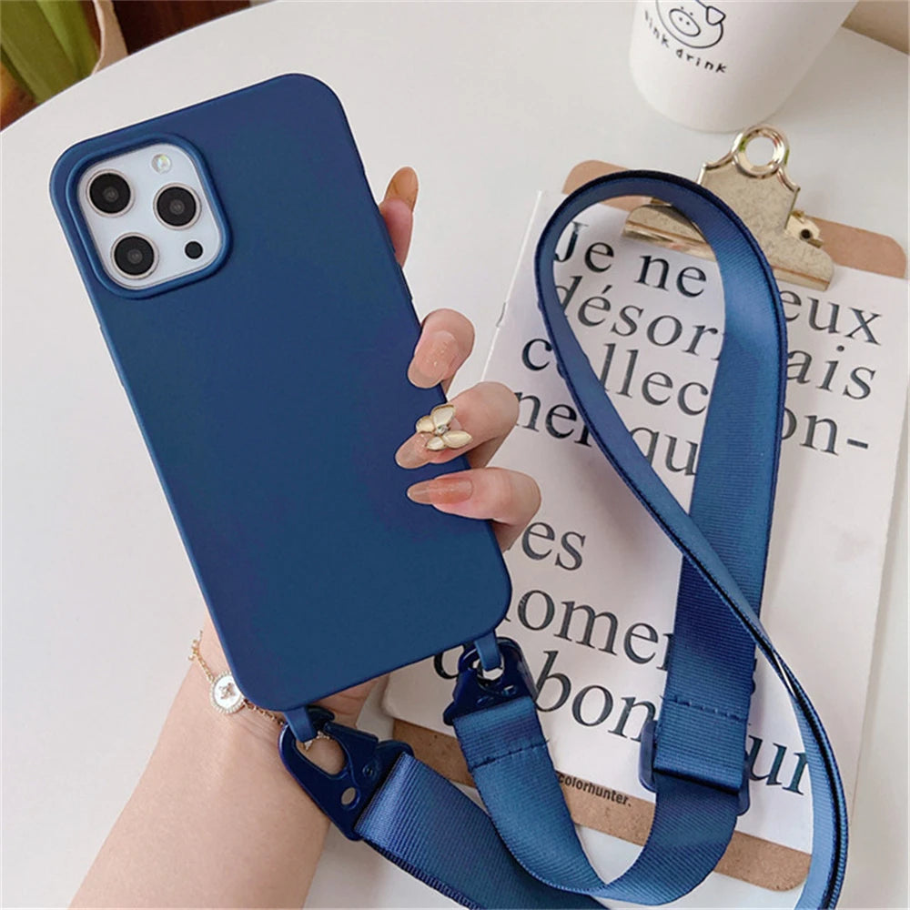 Funda de silicona mate con cordón y correa para collar cruzado para iPhone 17 16 15 14 Pro Max 11 12 13 XR X XS 8 Plus