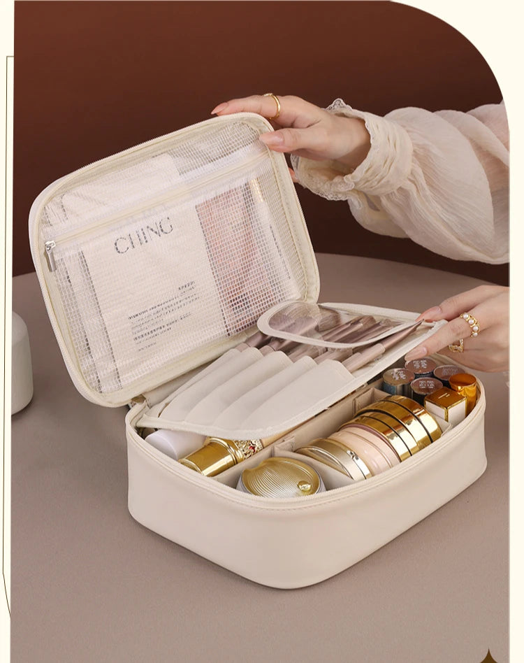 Nueva bolsa de cosméticos
