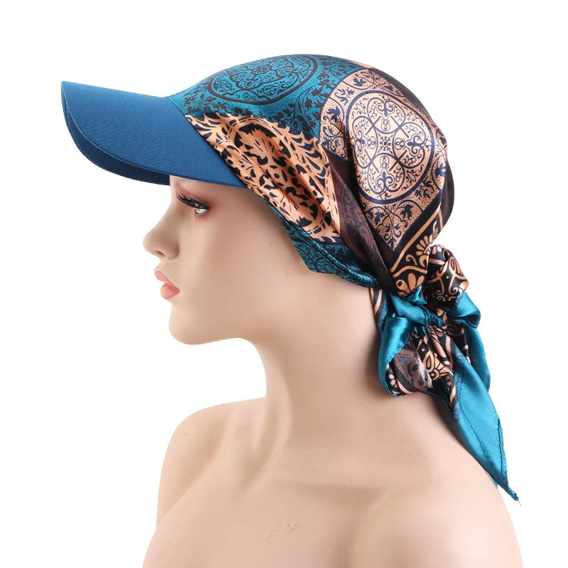 Gorro de Satén con Visera