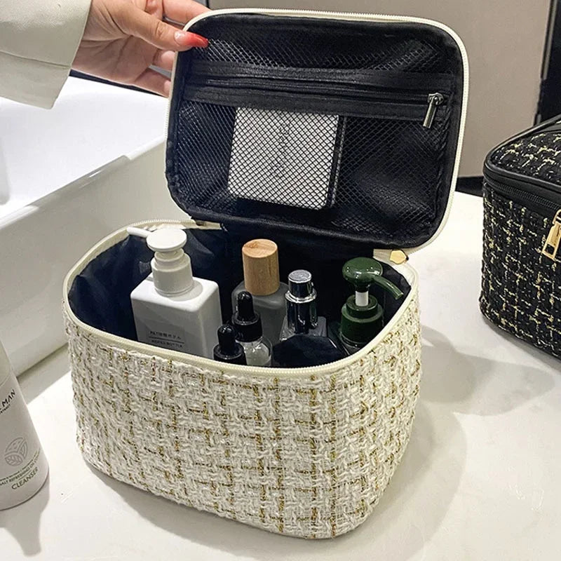Cosmetiquera Diseño Tejido