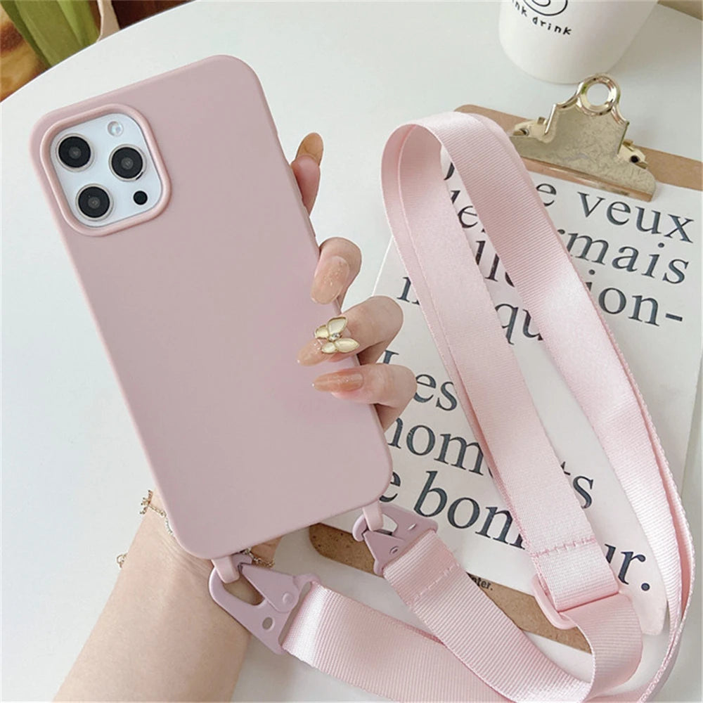 Funda de silicona mate con cordón y correa para collar cruzado para iPhone 17 16 15 14 Pro Max 11 12 13 XR X XS 8 Plus