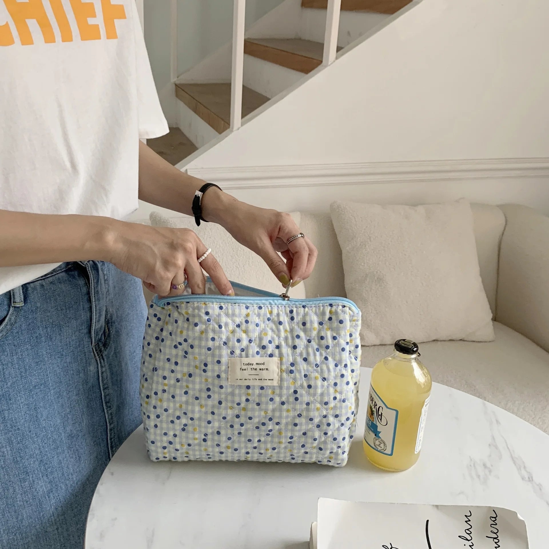Bolsas de cosméticos de gran capacidad para mujer.