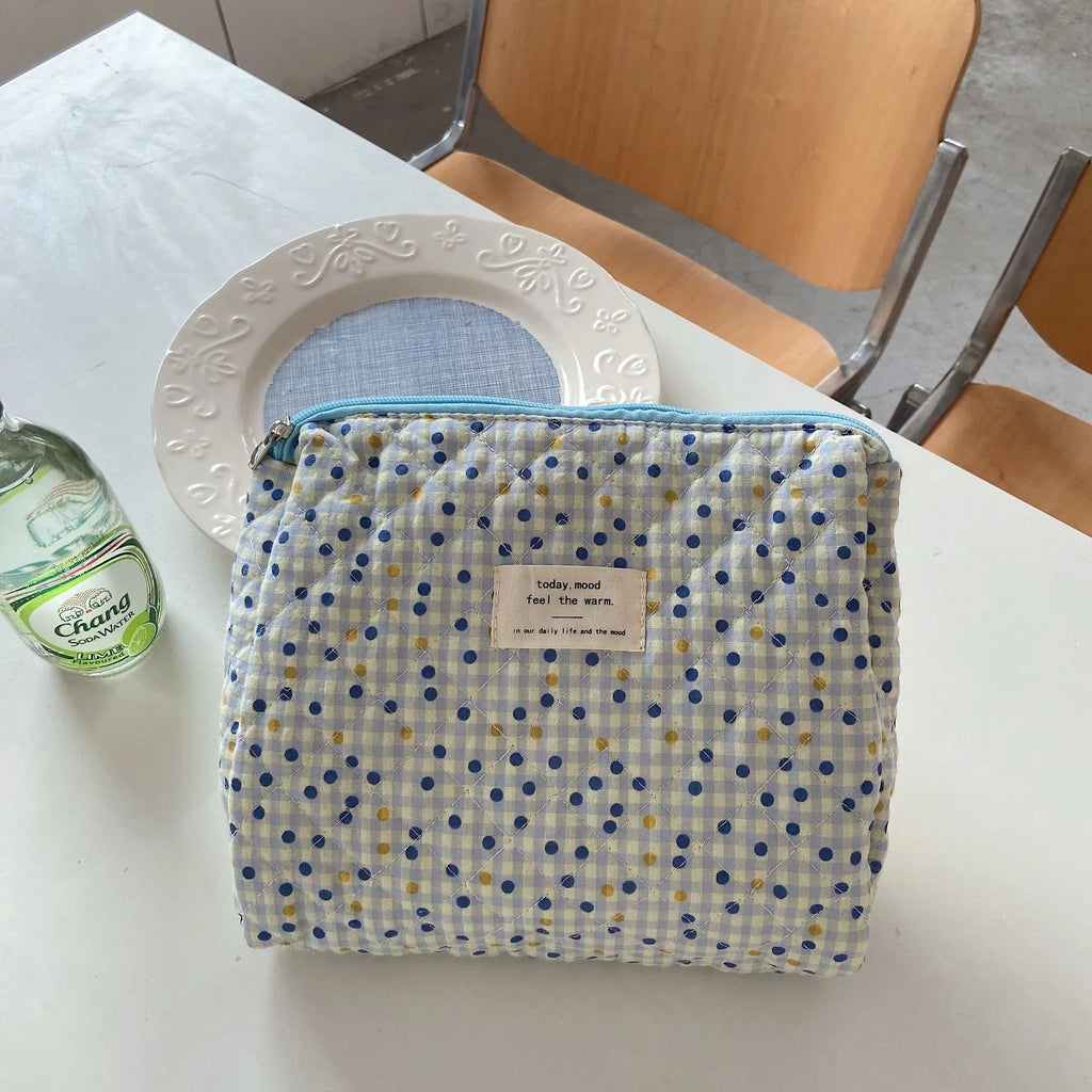 Bolsas de cosméticos de gran capacidad para mujer.