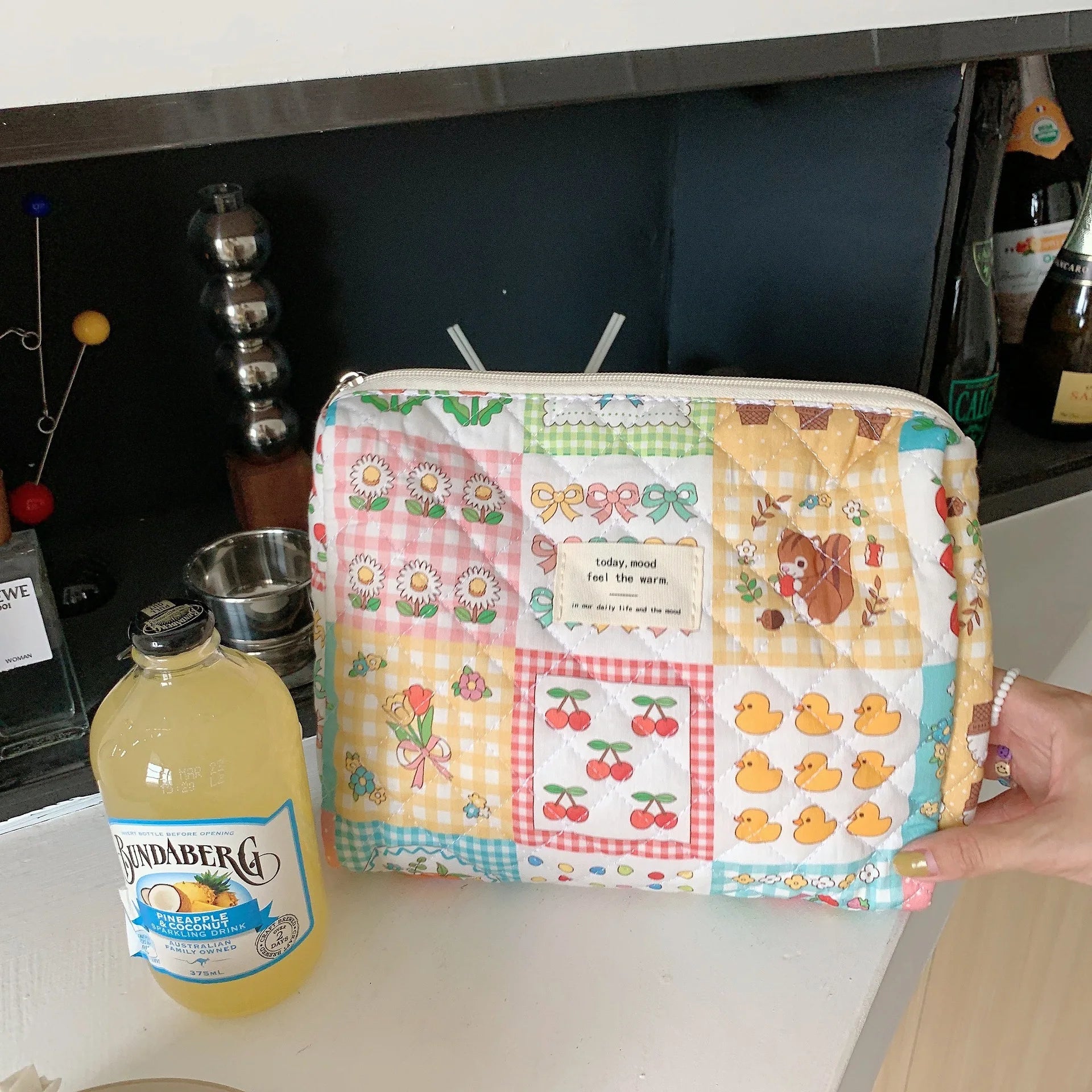 Bolsas de cosméticos de gran capacidad para mujer.