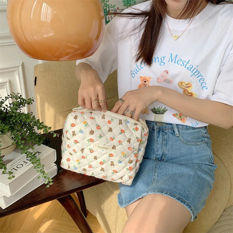Bolsas de cosméticos de gran capacidad para mujer.