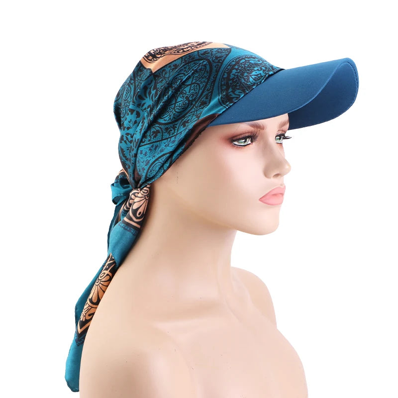 Gorro de Satén con Visera
