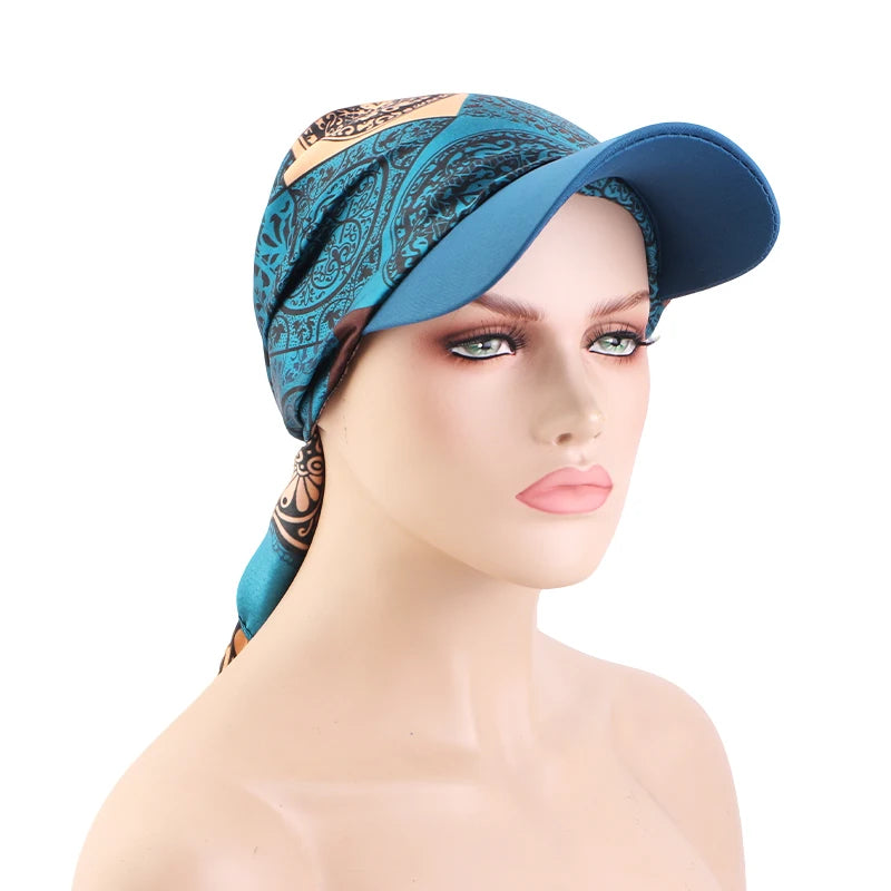 Gorro de Satén con Visera