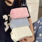 Cosmetiquera de Peluche con Cierre