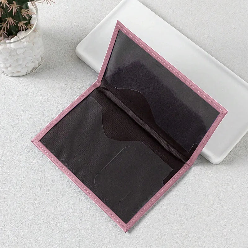 Funda de pasaporte de cuero PU para hombres y mujeres.
