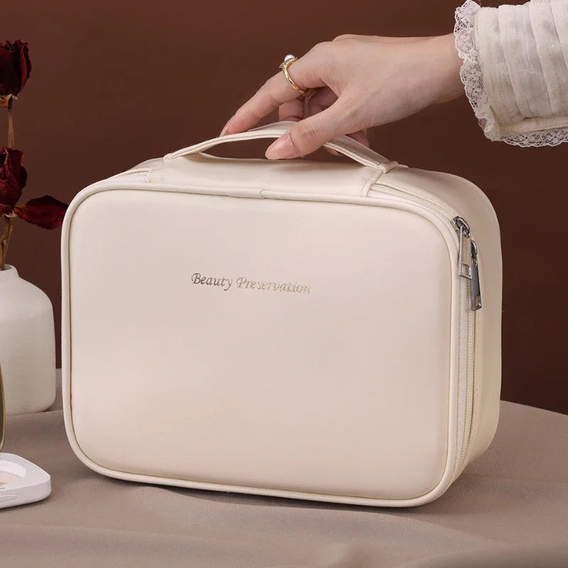 Nueva bolsa de cosméticos