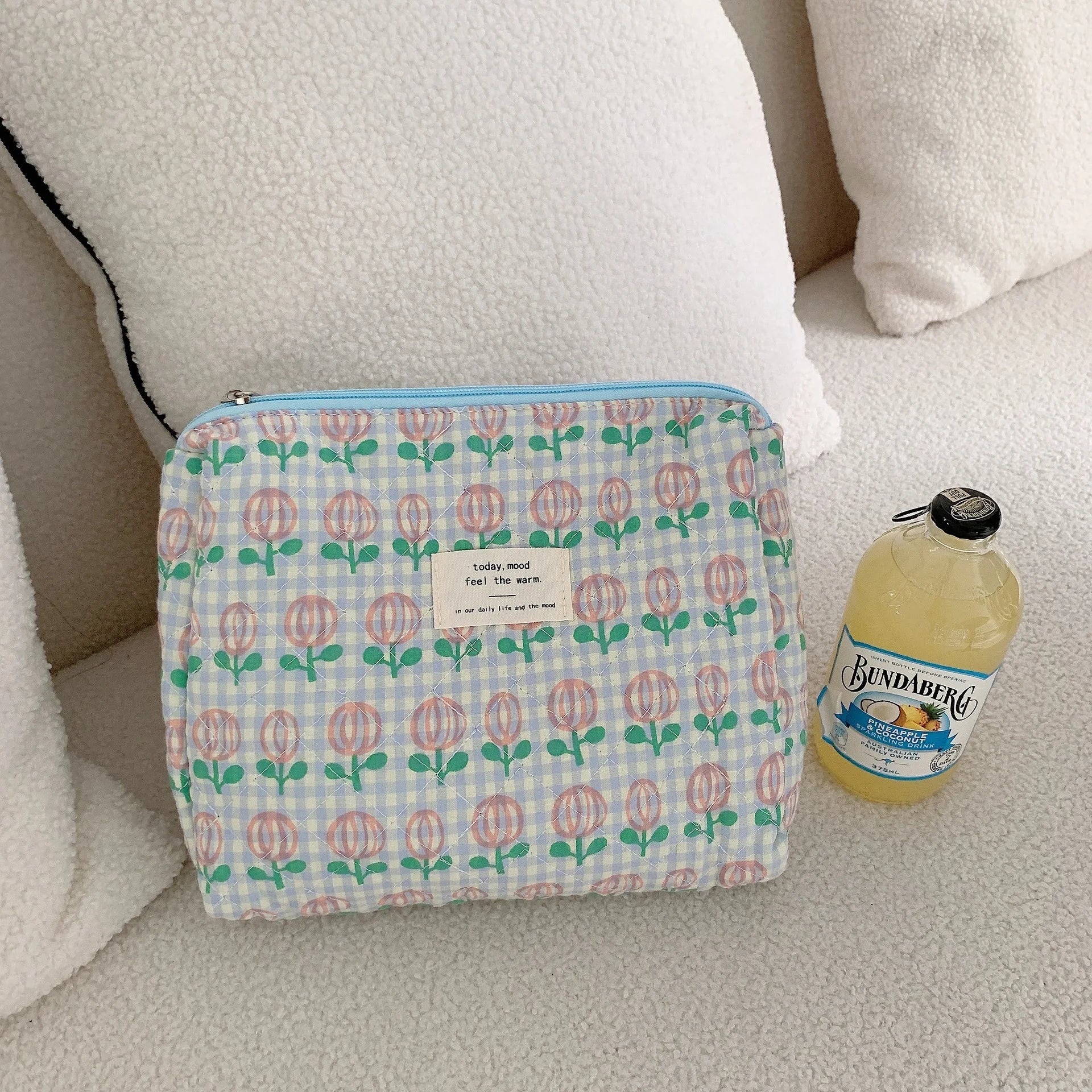 Bolsas de cosméticos de gran capacidad para mujer.